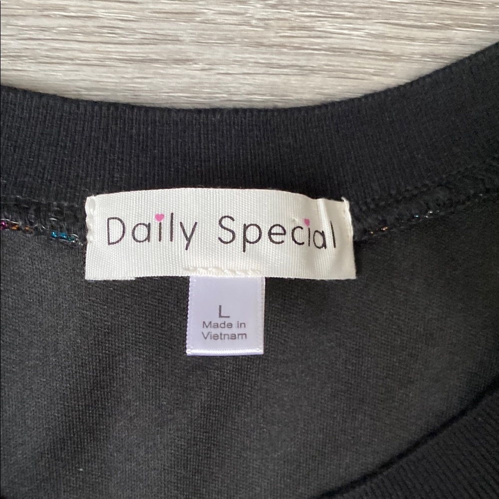 Daily Special Multicolor Metallic Striped Fitted Crop Tank Top - Picture 2 of 5